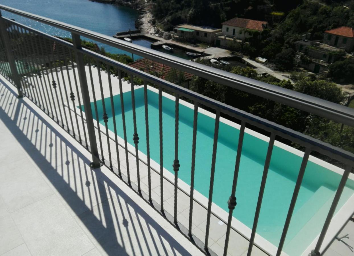 Holiday Hvar Lux Basina Exterior photo