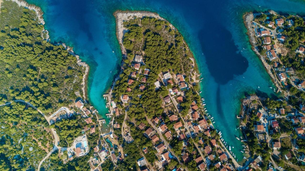 Holiday Hvar Lux Basina Exterior photo