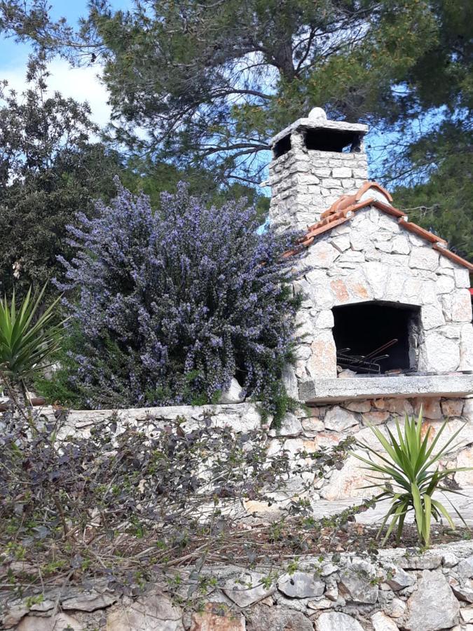 Holiday Hvar Lux Basina Exterior photo