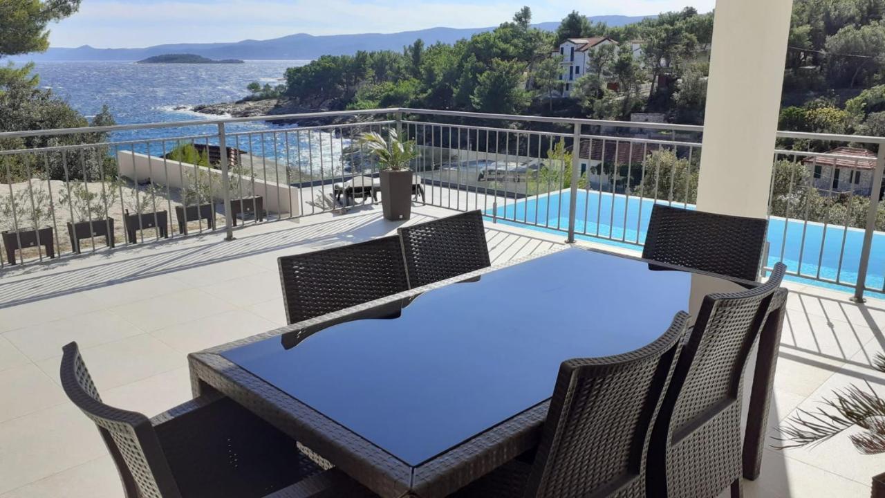 Holiday Hvar Lux Basina Exterior photo