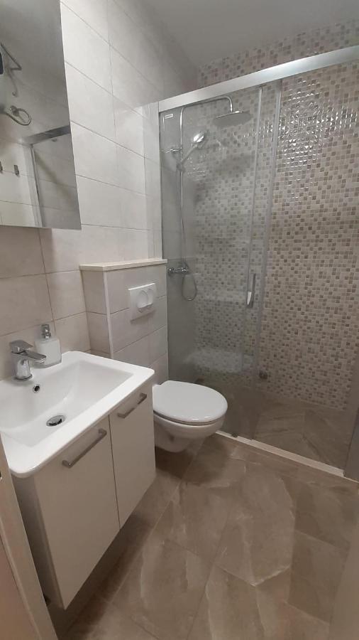 Holiday Hvar Lux Basina Exterior photo
